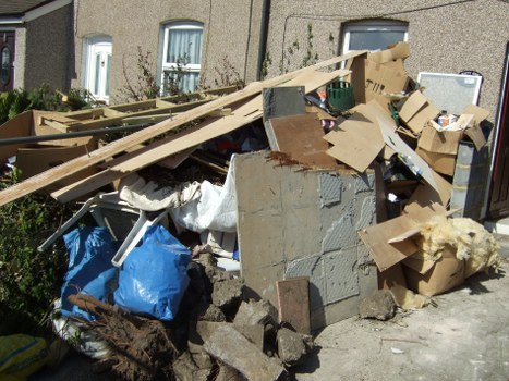 Pricing structure chart for skip hire in Battersea